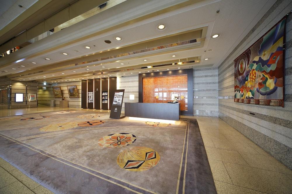 Hotel Granvia Wakayama Exterior photo The lobby of the hotel