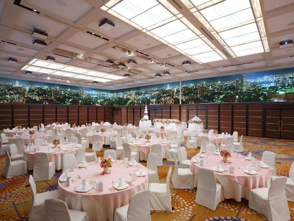 Hotel Granvia Wakayama Exterior photo The Grand Ballroom