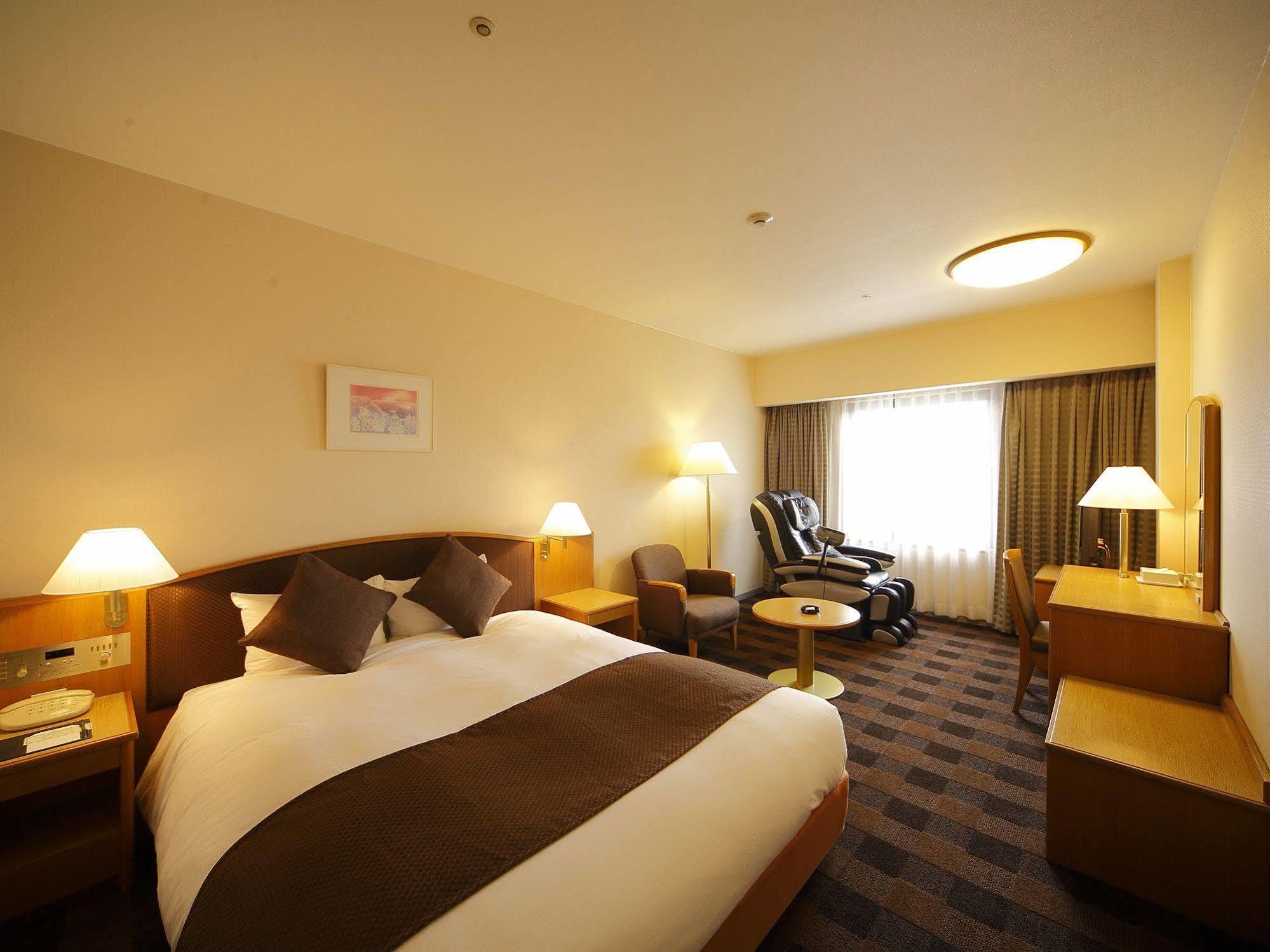 Hotel Granvia Wakayama Exterior photo Deluxe Room